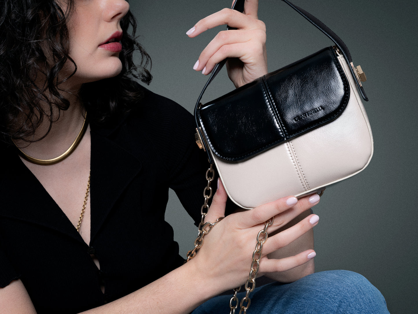 The LOLA Black & Oat